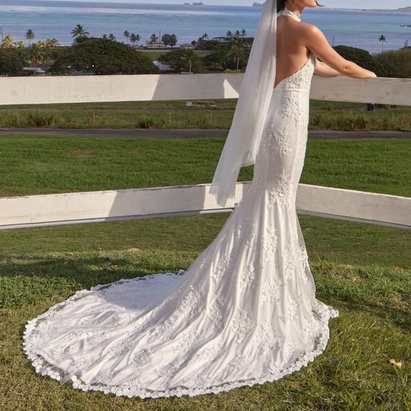 NWOT Dreamy Glamour White Embroidered Halter Mermaid Maxi Dress - Picture 1 of 9